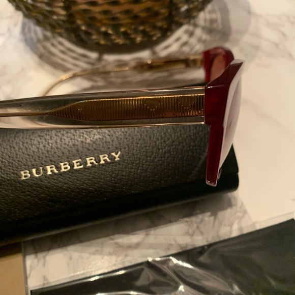 Authentic Red Burberry eyewear